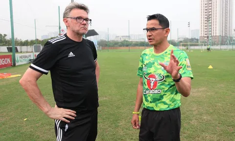 HLV Philippe Troussier gửi thông điệp đến HLV Kiatisak