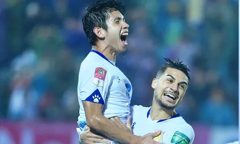 VIDEO: Người cũ HAGL chói sáng, 'đại gia V-League' lên đỉnh BXH V-League 2023