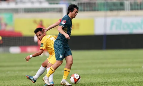Lịch thi đấu bóng đá hôm nay 15/4: HAGL vs SLNA mấy giờ?