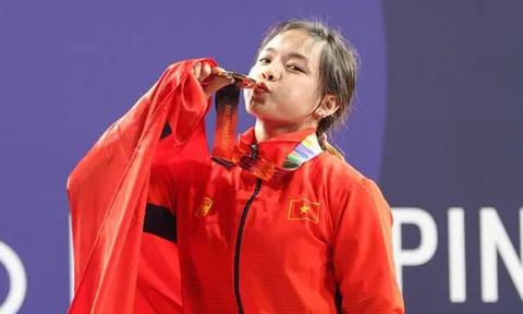 Hotgirl cử tạ Việt Nam tiếc 'đứt ruột' khi không thể dự SEA Games 32