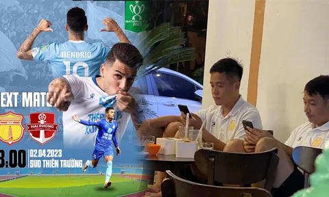 CHÙM ẢNH: HLV Vũ Hồng Việt cùng dàn cầu thủ Nam Định giải tỏa tâm lý trước trận gặp Hải Phòng