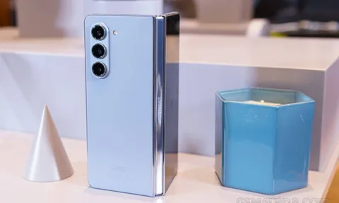 Lý do Galaxy Z Fold5 không có khe cắm bút S Pen do chính Samsung tiết lộ
