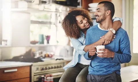 Phúc lớn nếu cô gái của bạn có 5 điểm này, chúng chứng tỏ nàng yêu bạn rất nhiều