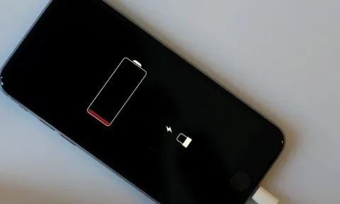 Xóa 2 ứng dụng 'con cưng' trên iPhone giúp bạn tiết kiệm 1/4 thời lượng pin