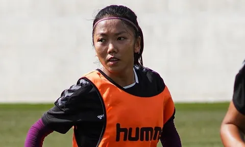 Huỳnh Như nhắc tới ký ức 'đau đớn' ở Lank FC