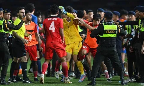 Báo Indonesia: 'Thủ môn Thái Lan như võ sĩ Lý Tiểu Long'