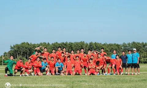 Trận đấu của U17 Việt Nam bị hủy bỏ vì lý do 'từ trên trời rơi xuống'