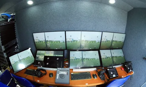 FIFA giúp sức, VAR sắp được sử dụng tại Việt Nam