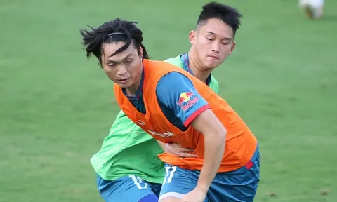 VIDEO: ĐT Việt Nam duy trì tập luyện trong ngày 9/6
