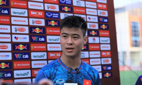 Tuyển thủ ĐT Việt Nam: 'Tôi là fan MU nhưng bị mê hoặc bởi Man City'