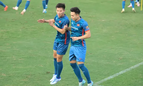 Chưa thi đấu, ĐT Việt Nam đã tạo nên cơn sốt