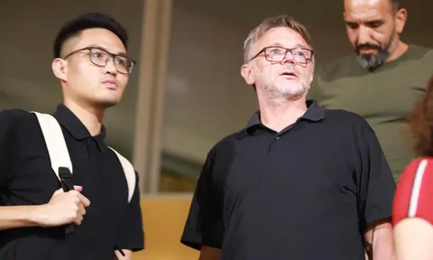 HLV Troussier 'đãi cát tìm vàng', ĐT Việt Nam trình làng một loạt cầu thủ mới toanh?