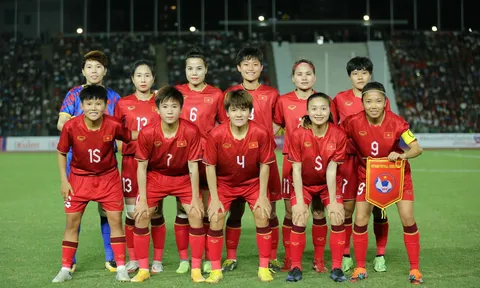 Đội tuyển nữ Việt Nam nhận thêm 'doping' sau tấm HCV SEA Games 32