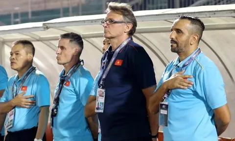 HLV người Pháp rời ĐT Việt Nam sau FIFA Day