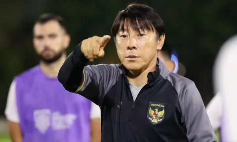 Chuyên gia Indonesia đánh giá HLV Shin Tae-yong chưa có thành tích ấn tượng, không nên gia hạn hợp đồng