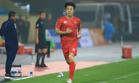 Rộ tin Quang Hải về Thai League cứu vãn sự nghiệp, Xuân Trường nói gì?