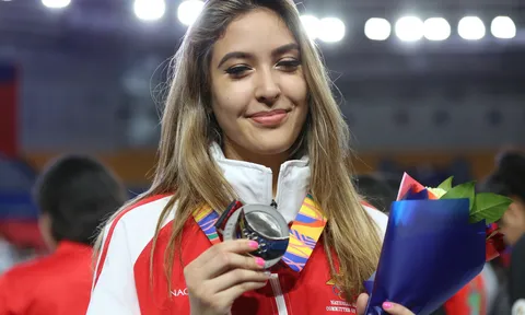 Say đắm nhan sắc gây thương nhớ của hot girl taekwondo Campuchia ở SEA Games 32