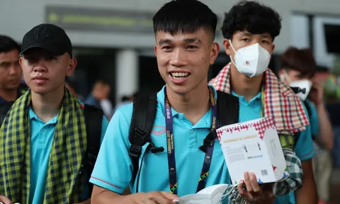 HLV Troussier ra 'lệnh cấm' đặc biệt về U22 Việt Nam tại SEA Games 32