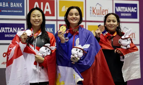 Chiêm ngưỡng nhan sắc tựa thiên thần của 'nàng tiên cá' tuổi teen phá kỷ lục của Ánh Viên
