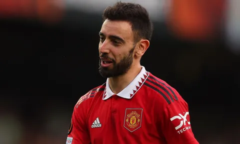 Bruno Fernandes tự tin tuyên bố phá tan giấc mộng 'ăn ba' của Man City