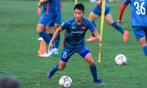 Tiền vệ Việt kiều Andrej Nguyễn An Khánh rời U23 Việt Nam và tuyển Việt Nam