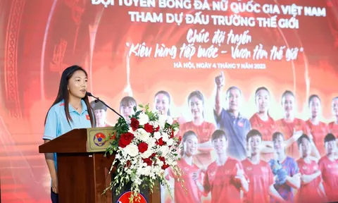 Bài phát biểu đầy xúc động của Huỳnh Như trong buổi lễ xuất quân dự World Cup 2023