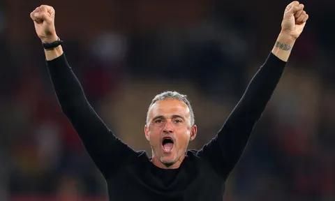 Không phải Chelsea hay Tottenham, HLV Luis Enrique sắp có bến đỗ 'vạn người mơ' tại Premier League