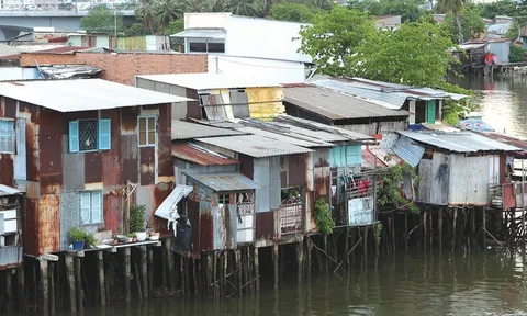 Tp.HCM: Sở Xây dựng kêu khó về ngân sách để di dời nhà trên kênh rạch