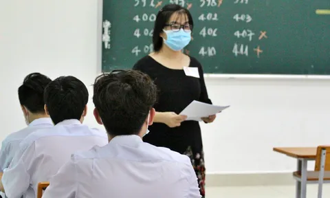 Bộ GD&ĐT: Không có việc lộ đề thi tốt nghiệp THPT môn Ngữ Văn hay Toán