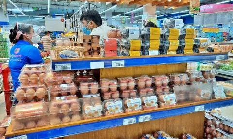 Tp.HCM: Loay hoay giảm giá thực phẩm khi giá xăng dầu liên tục giảm