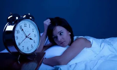 Thức dậy trước báo thức,: Tưởng tốt mà hóa ra là điềm báo của các căn bệnh tiềm ẩn