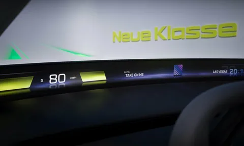 BMW trình làng công nghệ màn hình HUD toàn cảnh, hạn chế nhiều rủi ro cho lái xe