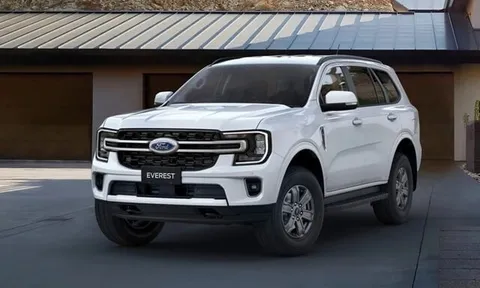 Giá xe ô tô Ford đồng loạt tăng, cao nhất lên tới 40 triệu đồng