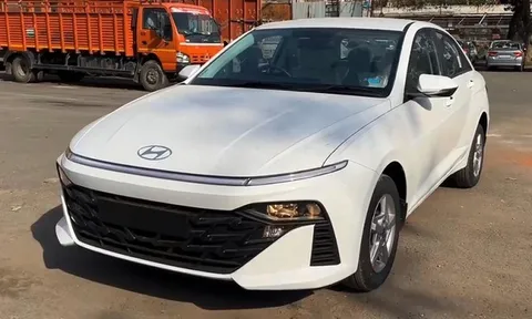 Cận cảnh Hyundai Accent 2023 phiên bản taxi vừa ra mắt thị trường