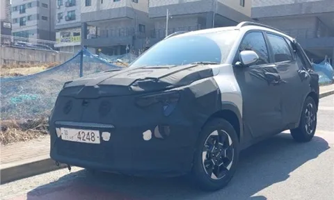 Rò rỉ hình ảnh KIA Sonet 2024 trên đường phố với nhiều thay đổi mới