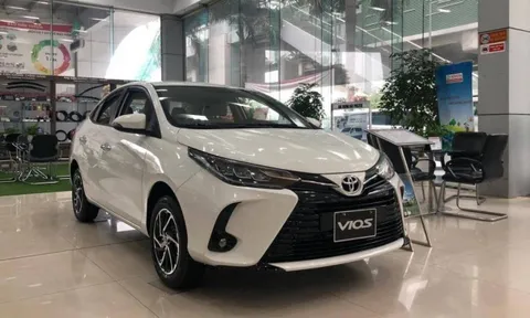 Toyota Vios khan hàng, đại lý bán "nhỏ giọt" đợi phiên bản mới về