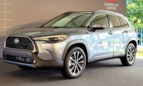 Toyota Corolla Cross xướng tên trong danh sách "Xe cũ bán được giá hơn xe mới"