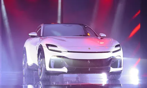 Ferrari dành cú "hat-trick" giải thưởng về thiết kế xe, trong đó có siêu SUV sắp cập bến Việt Nam