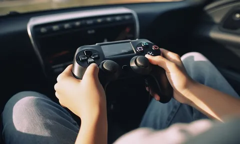 Hyundai phát triển vô-lăng xe ô tô theo dạng tay cầm chơi game Playstation