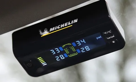 Cảm biến áp suất lốp là gì? Những lưu ý khi mua TPMS