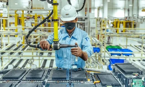 VinFast sẽ sử dụng pin siêu nhanh giống như Tesla từ năm 2025