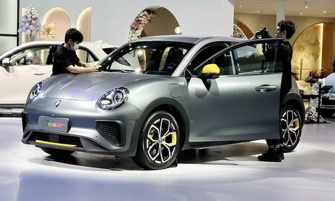 Xe điện Trung Quốc sở hữu ngoại hình giống Porsche cùng giá bán đầy bất ngờ