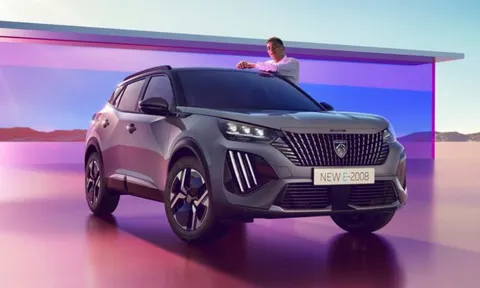 Peugeot 2008 2024 được nâng cấp động cơ, xuất hiện với diện mạo hầm hố hơn