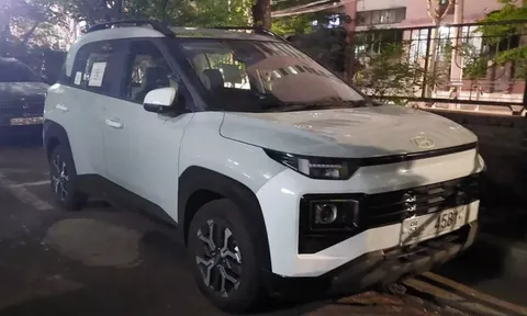 SUV cỡ nhỏ Hyundai Exter "thoát xác", lộ nguyên hình trước ngày ra mắt