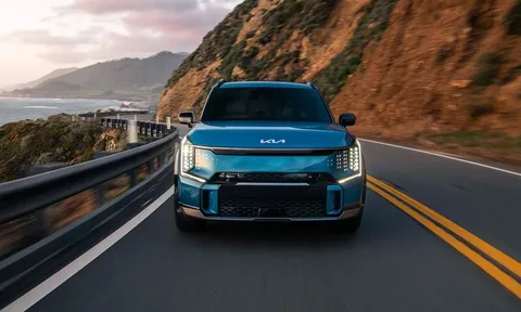 Kia EV9 đánh dấu kỷ nguyên điều khiển xe điện bằng công nghệ phần mềm mới cho tương lai