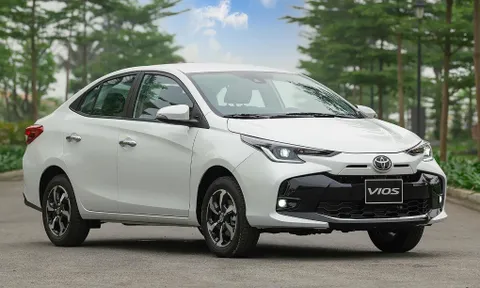 Toyota Vios 2023 ra mắt tại Việt Nam: Nhiều cải tiến, giá bán gây bất ngờ