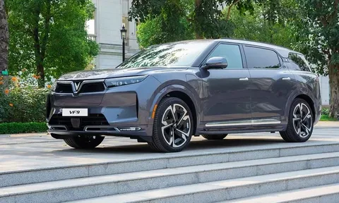 VinFast hoàn 120% tiền cọc khi khách không mua xe điện VF9