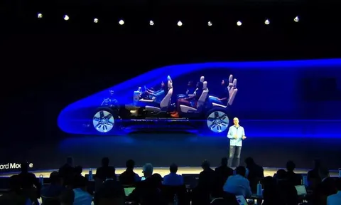 Ford hé lộ mẫu SUV "siêu tốc" với bộ pin thu nhỏ chỉ bằng 1/3 đối thủ