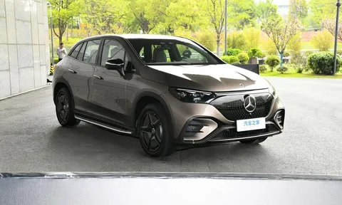 Xe điện Mercedes ra mắt tại Việt Nam trong năm nay trình làng "láng giềng", giá quy đổi từ 1,6 tỷ đồng