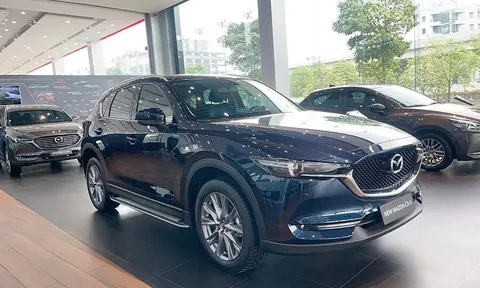 Dù đã ưu đãi, Mazda, Kia vẫn “chơi lớn” giảm giá niêm yết hàng loạt mẫu xe
